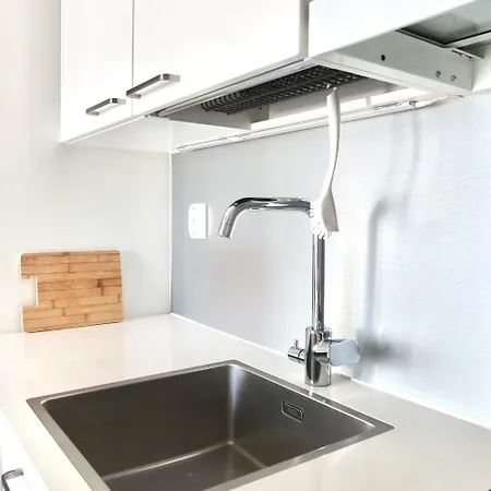 Henniina V Rautatieasema Ii Private Terrace Апартаменты Оулу